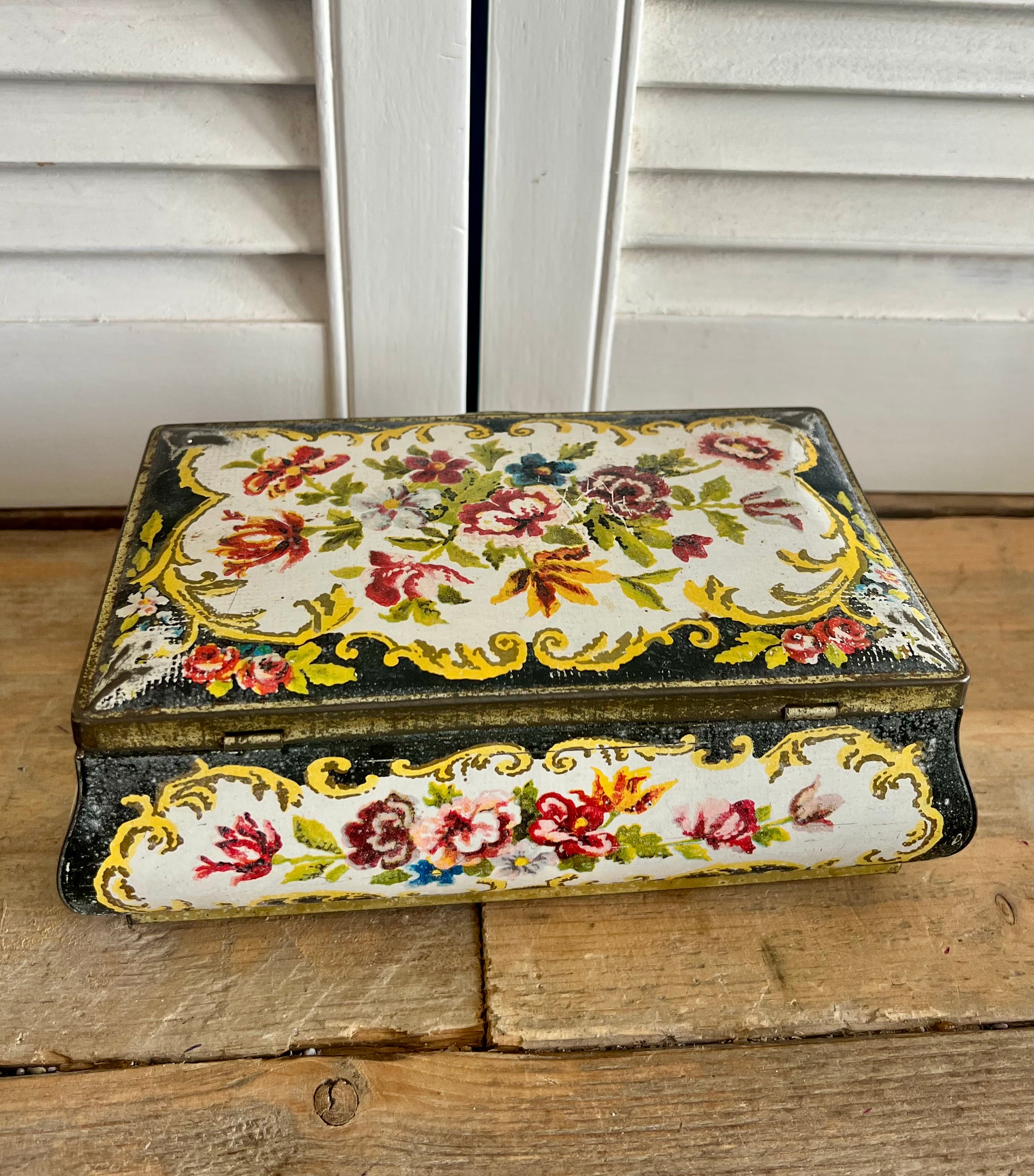 Oud-Hollands blikje met bloemen