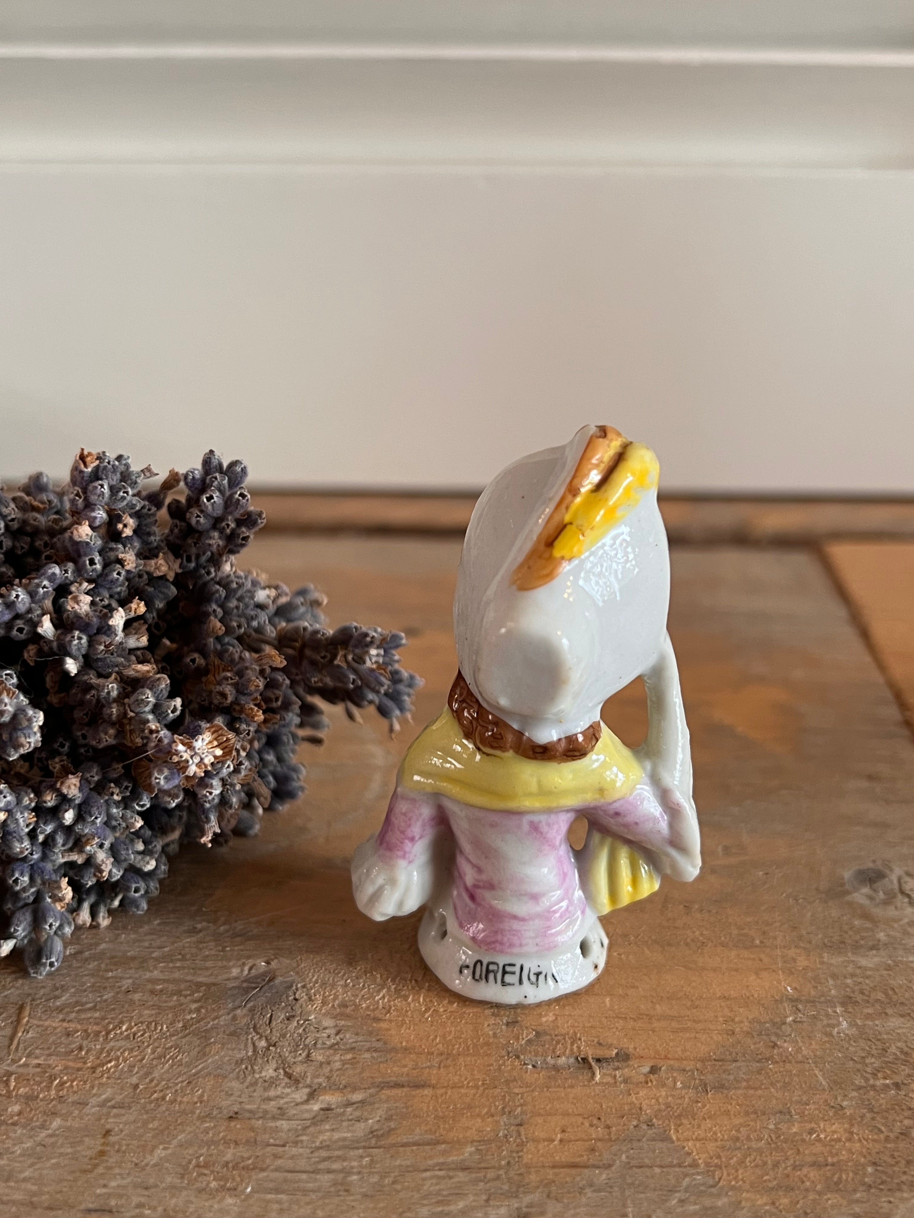 Antieke half doll