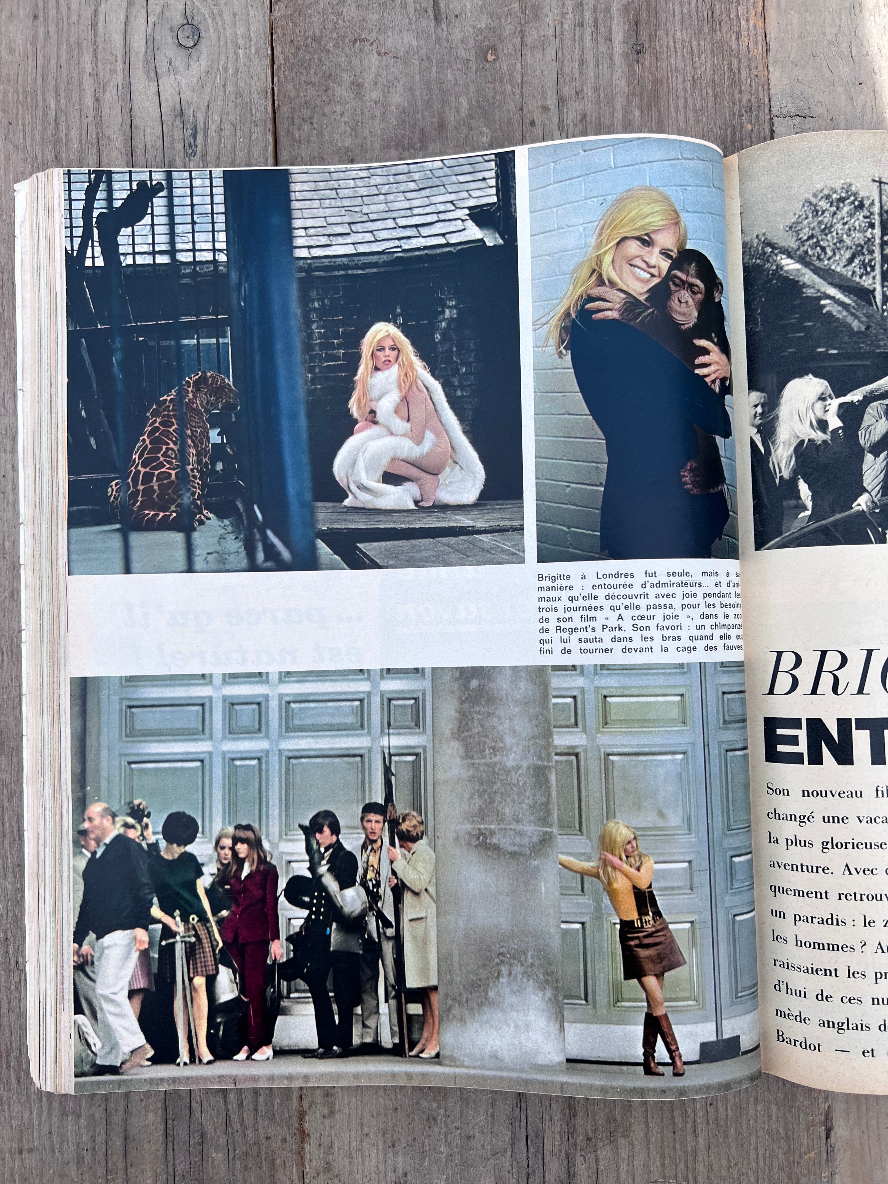 Jours de France 1966, vintage tijdschrift Brigitte Bardot, Brigitte Bardot cover, retro Franse magazines, 60s Franse popcultuur, vintage Jours de France, Brigitte Bardot memorabilia, antiek Frans tijdschrift, nostalgisch magazine jaren 60