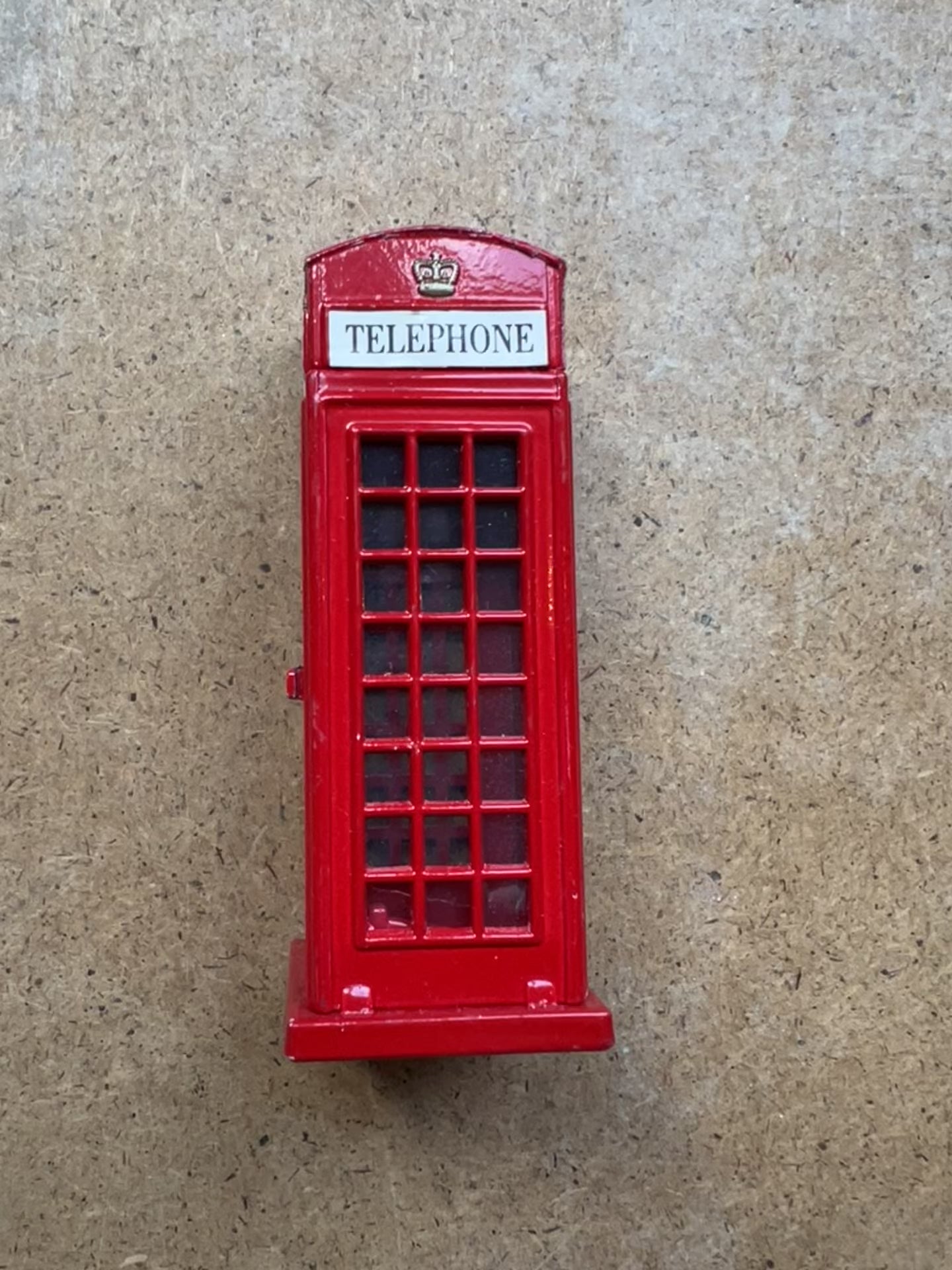 Brits teleooncel miniatuur