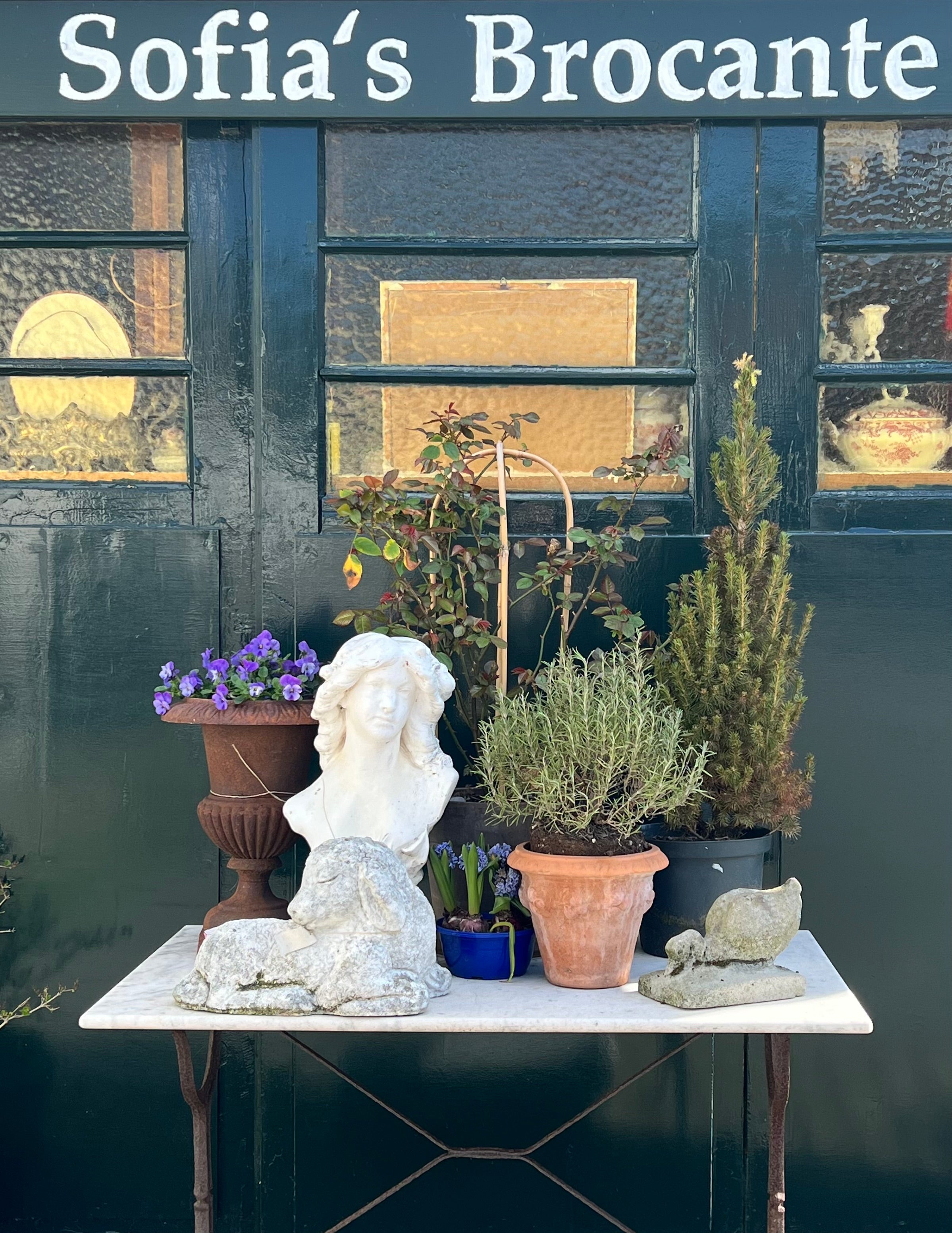 Sofia's Brocante schuur Noordwijk binnen