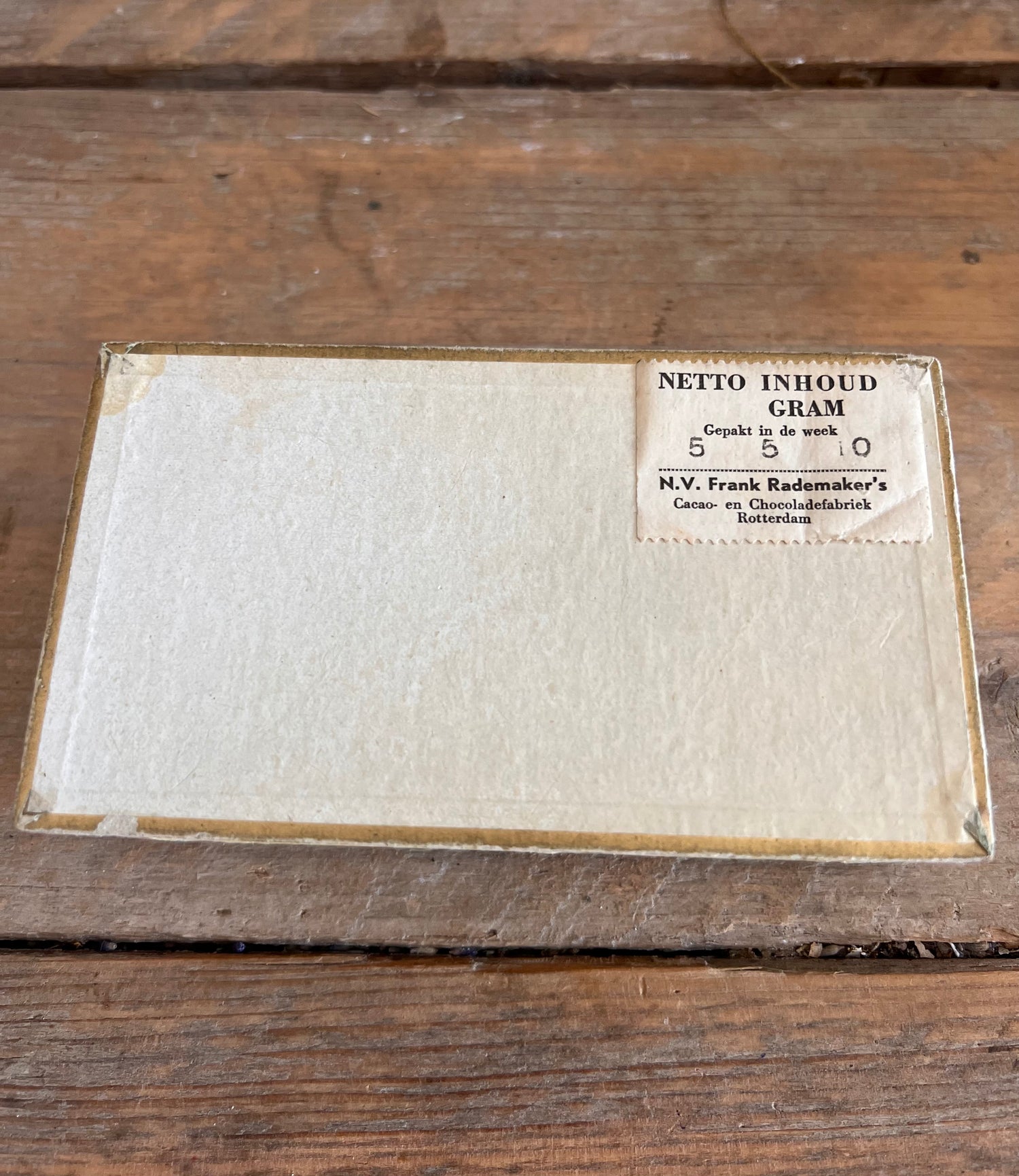 Frank Rademakers kersenbonbon doosje, vintage jaren 50 doosje, vintage jaren 60 doosje, retro kersenmotief, mid-century vintage, Dutch vintage collectibles, vintage decoratie, retro verpakkingen, vintage souvenir, jaren 50 design.