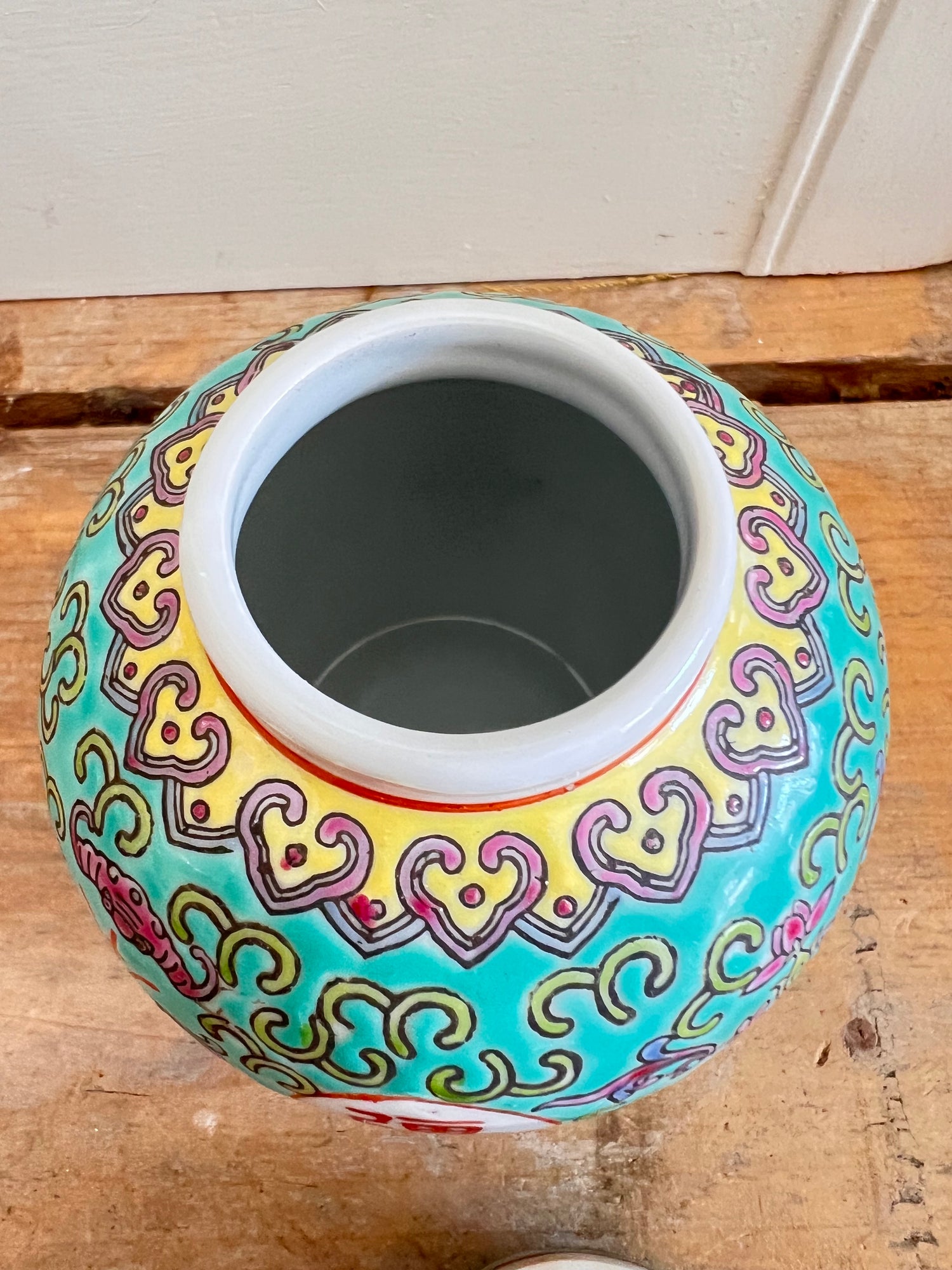 ingdezhen gemberpotje, Fu teken potje, zeegroen keramiek, Chinees gemberpotje, handgemaakt keramiek, traditioneel Chinees potje, geluk symbool, vintage gemberpot, decoratief keramiek, ambachtelijk potje China.