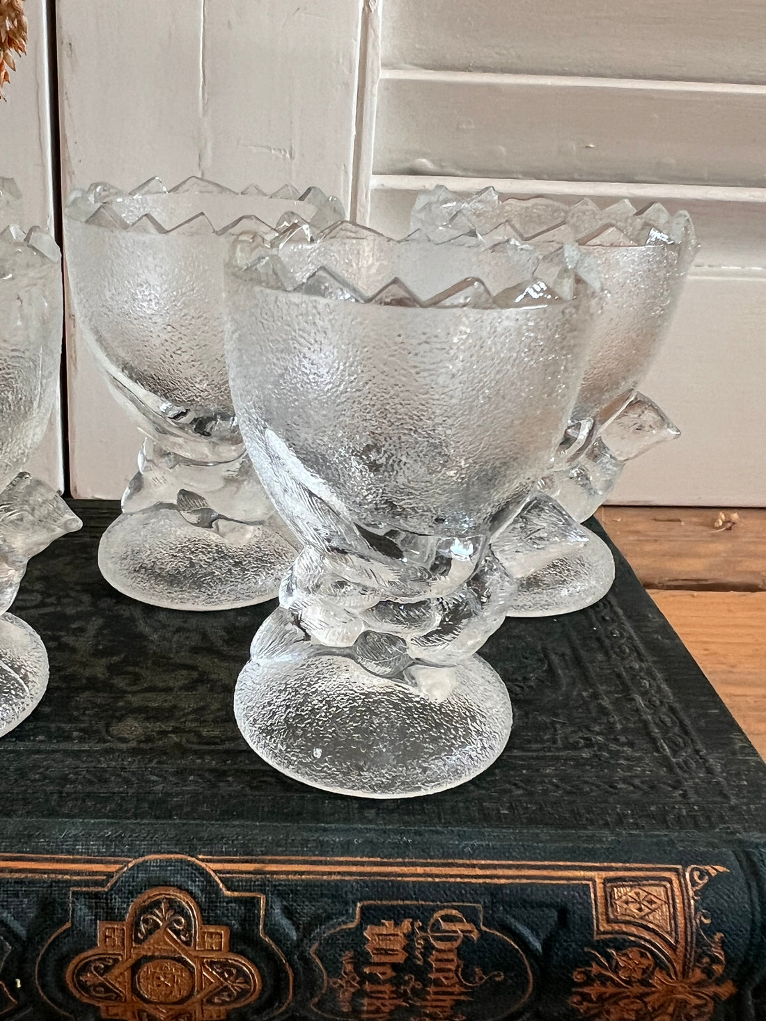 Glazen eierdopjes kip