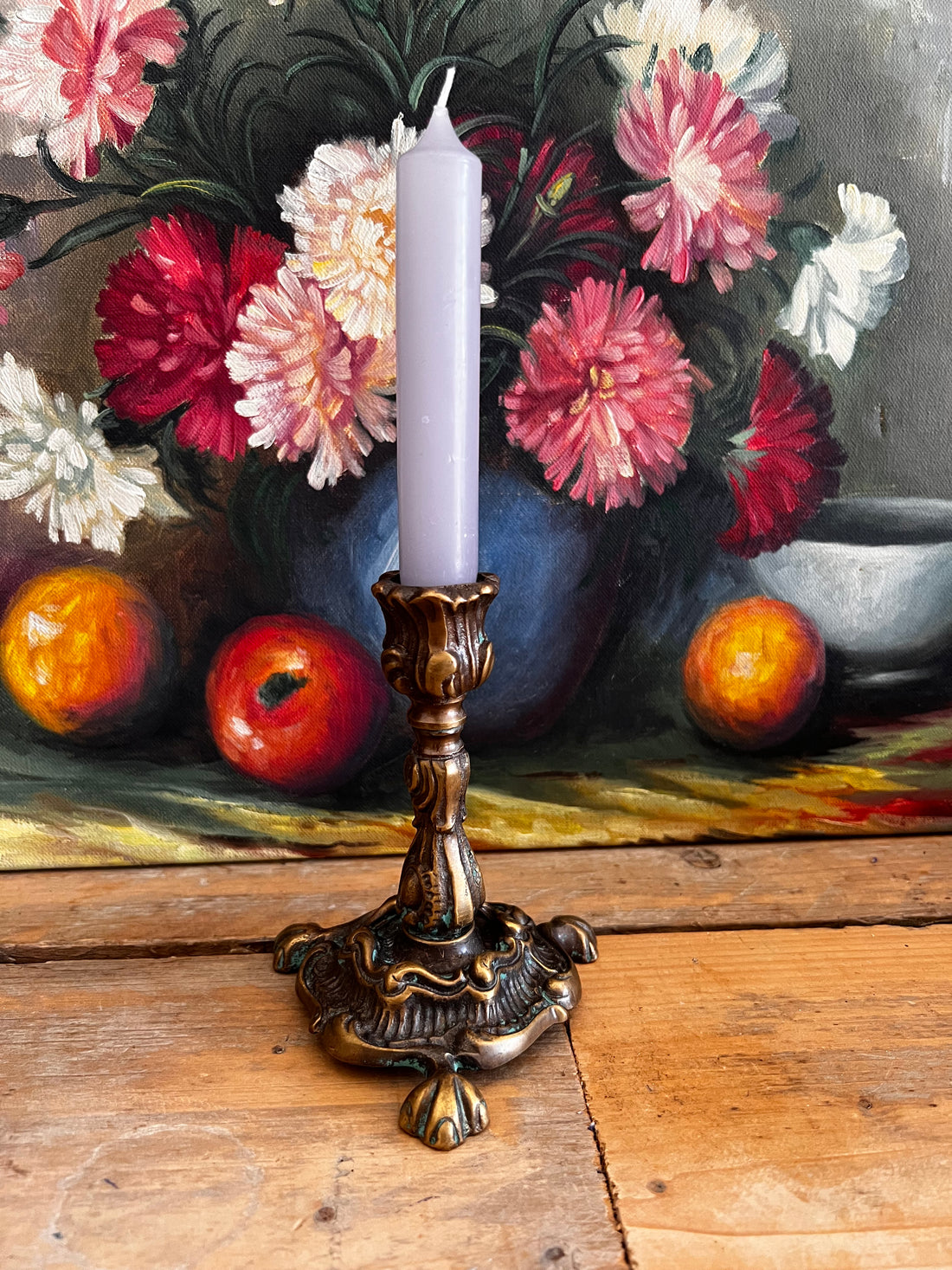 Vintage kandelaar met leeuwenpootjes