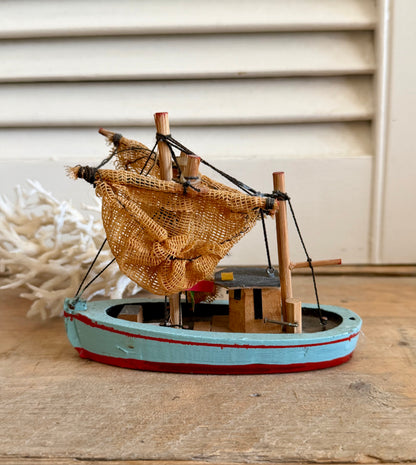 Vintage handgemaakt vissersbootje jaren 70 - blauw rood