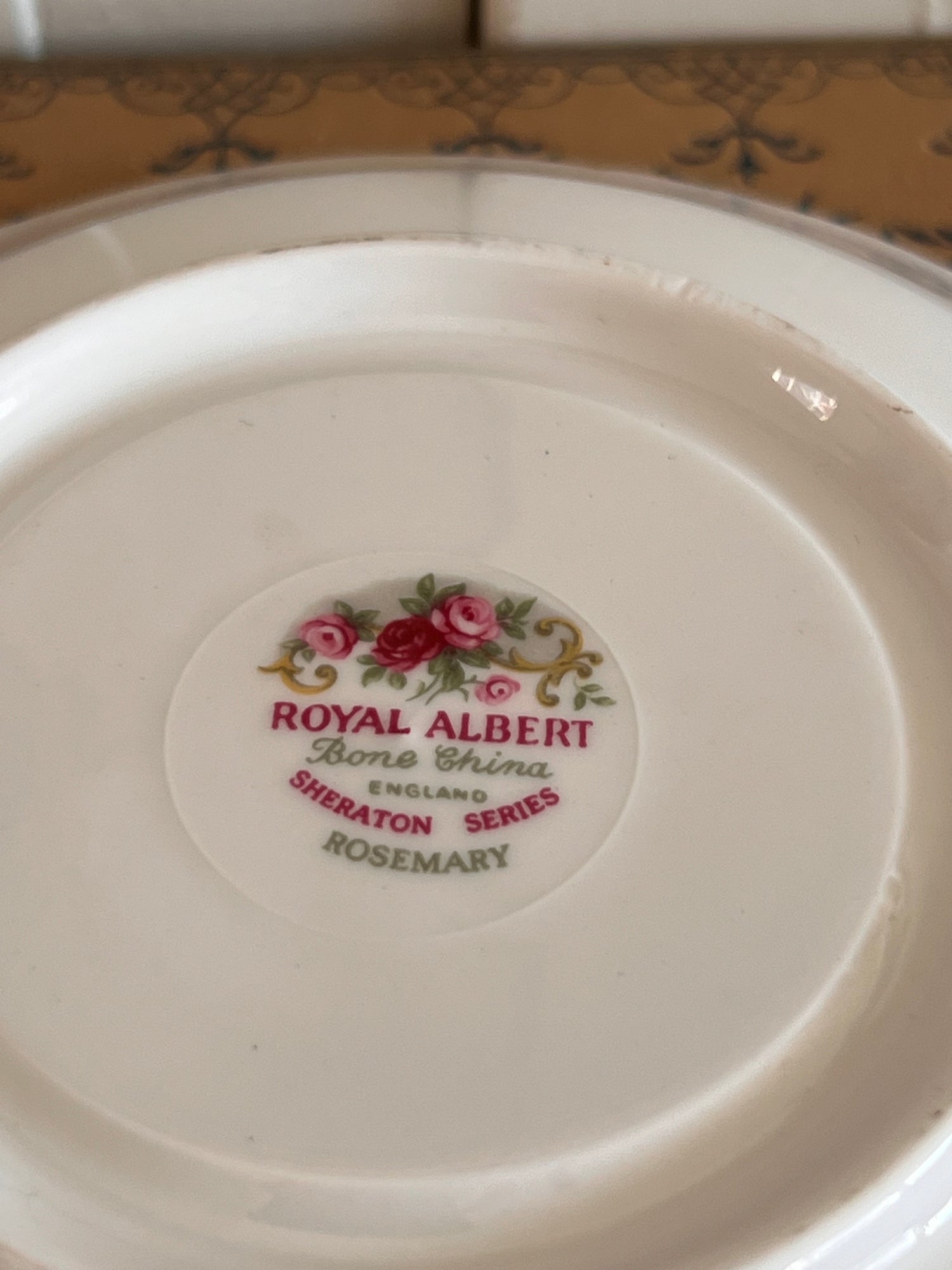 Royal Albert heren kop en schotel Sheraton Rosemary