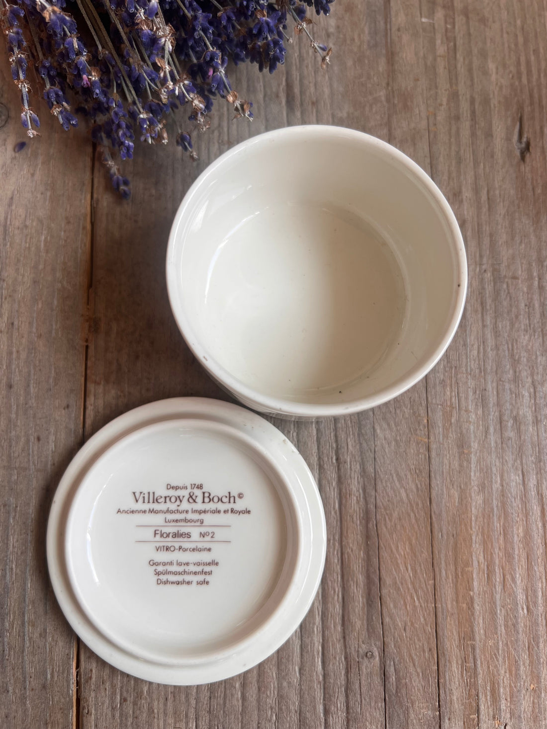 Floralies dekseldooje Villeroy Boch