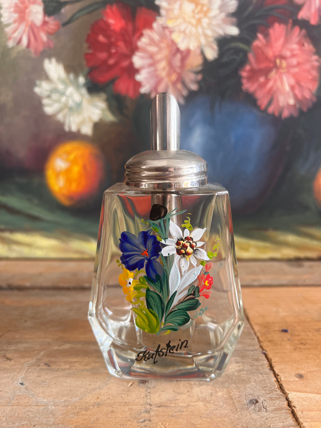 suikerstrooier, vintage suikerstrooier, Oostenrijks souvenir, jaren 60 souvenir, handbeschilderde suikerstrooier, Edelweiss, Oostenrijkse bloemen, emailverf keukenaccessoire, traditioneel Oostenrijks keukengerei.