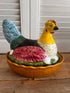 vintage keramieken kip, kleurrijke opbergdoos keuken, decoratieve opbergdoos keramiek, vintage keukenaccessoires, keramieken kip schramberg