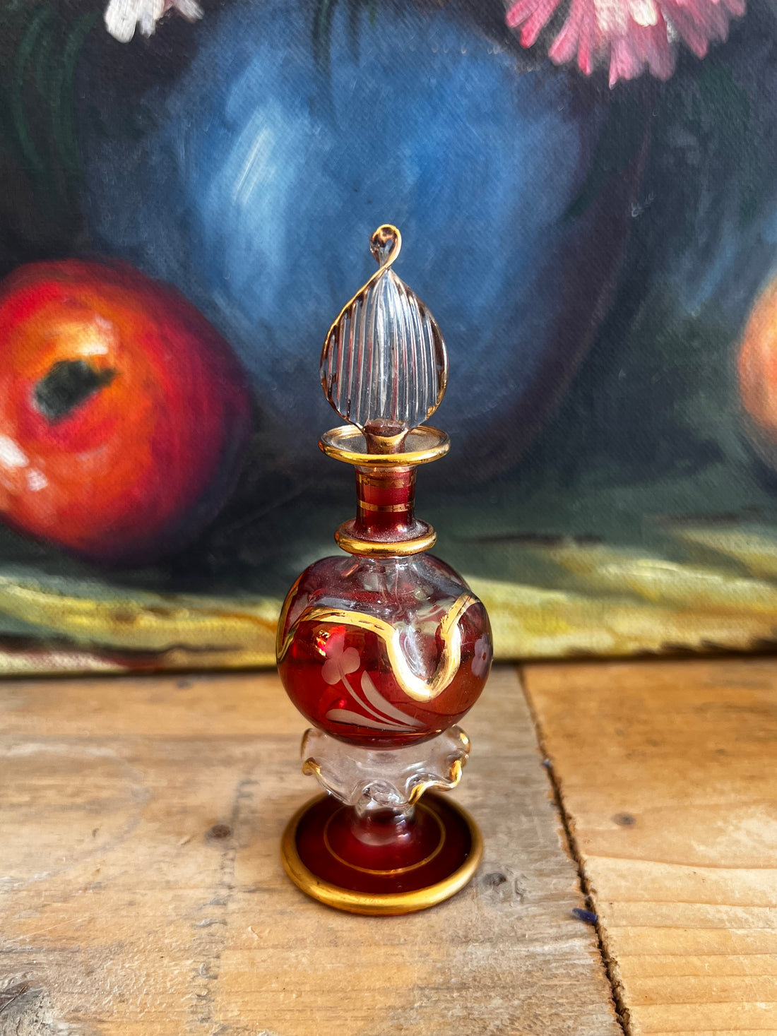 vintage Egyptisch parfumflesje, roze glazen parfumflesje, klein parfumflesje glas, Egyptische parfumfles, exotisch parfumflesje vintage, glazen parfumflesje roze, parfumflesje collectorsitem, vintage parfumflesje kopen.