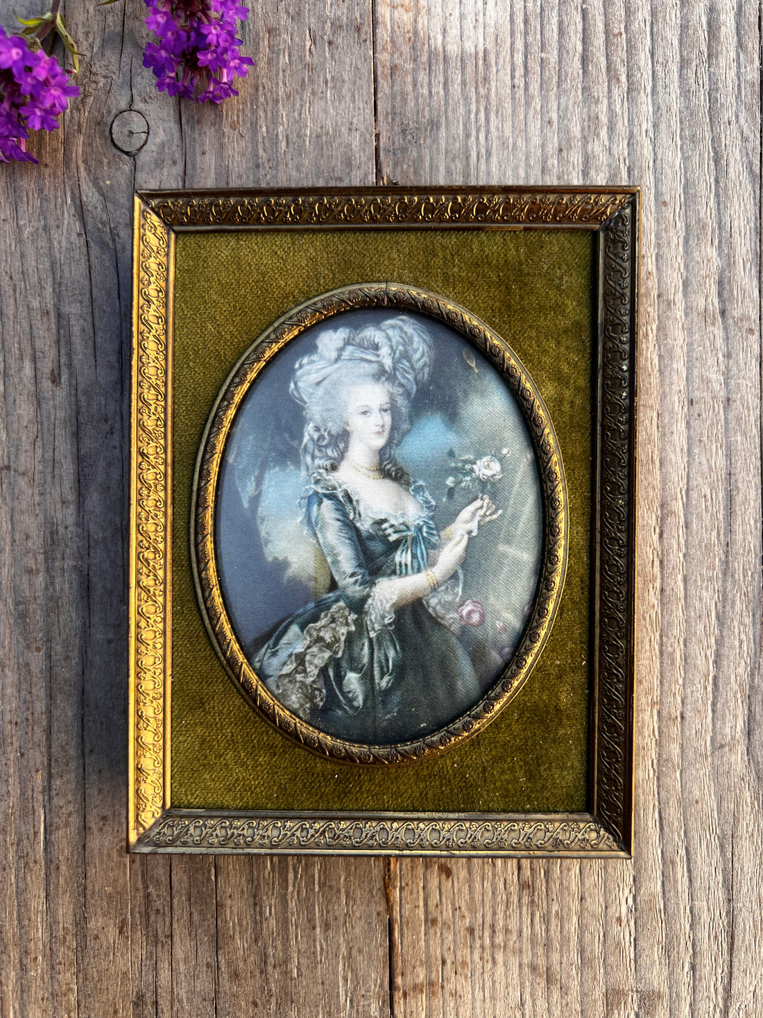Antiek lijstje met afbeelding Marie Antoinette