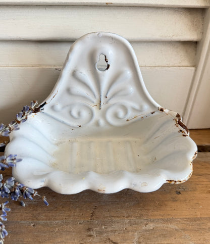 Vintage geemailleerd wandbakje - landelijk keukenaccessoire