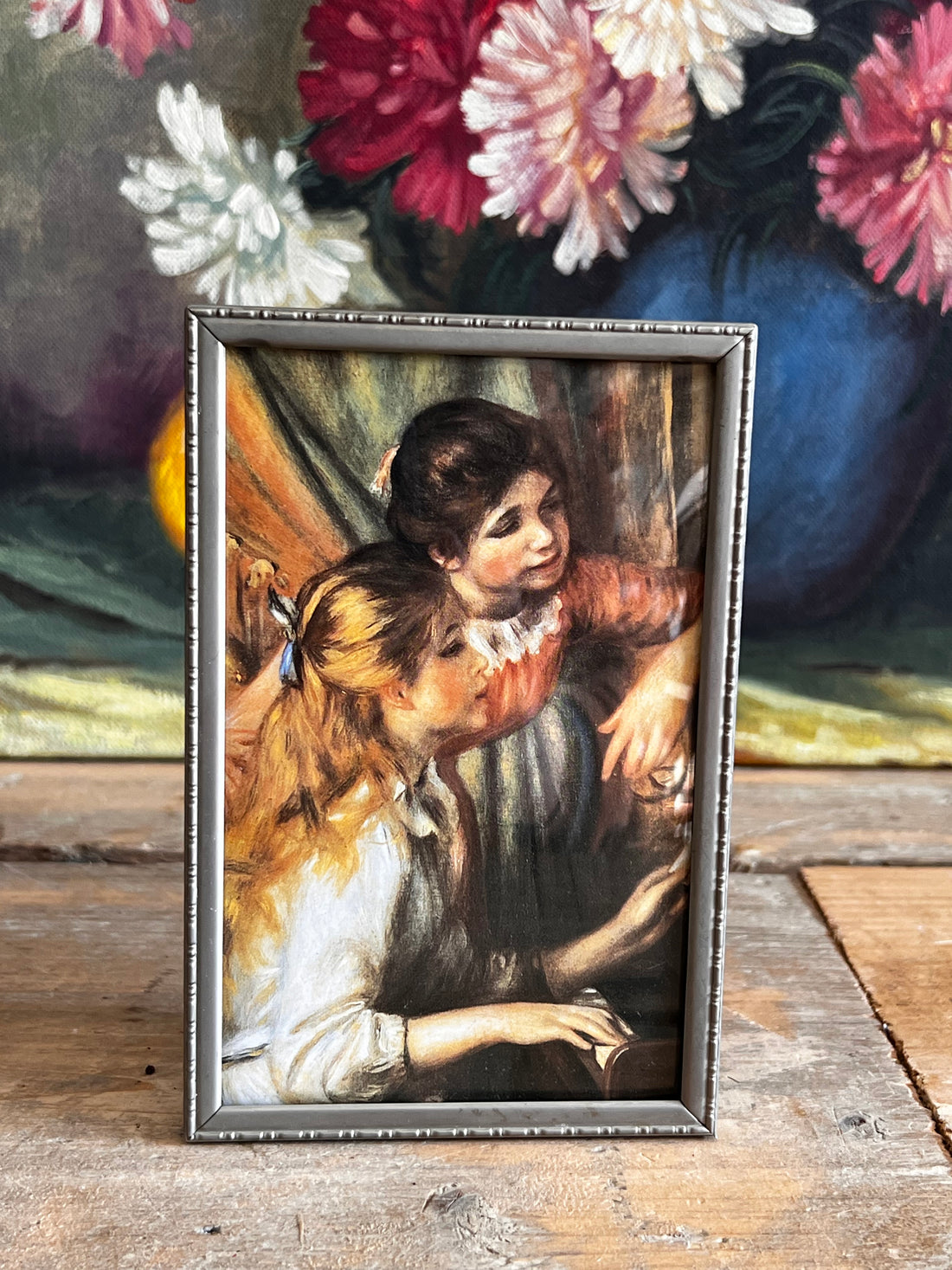 Vintage fotolijstje met afbeelding &quot;Jeunes filles&quot; van Renoir