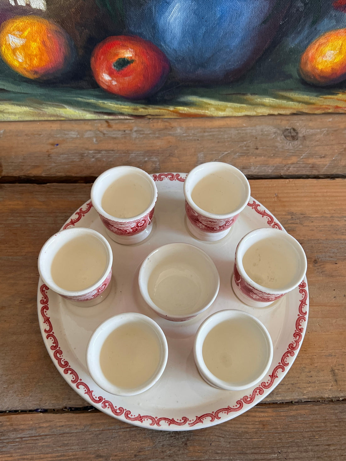 Societe Ceraique eierdopje, Victoria rood eierdopje, zoutvaatje aardewerk, keramiek Maastricht, vintage keramiek, eierdopje met zoutvaatje, Nederlands aardewerk, collectable eierdopje, keramiek webshop