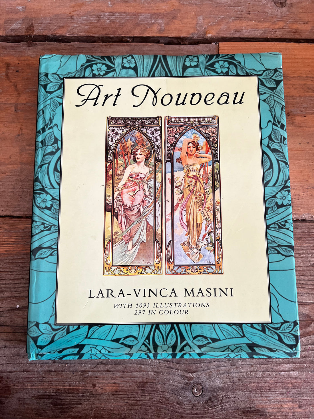 Art Nouveau Lara Vinca Masini