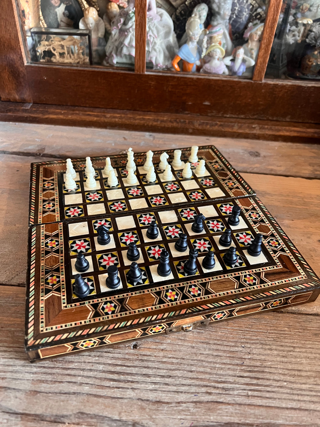 Vintage handgemaakt reisschaakspel/backgammon Victor Molero