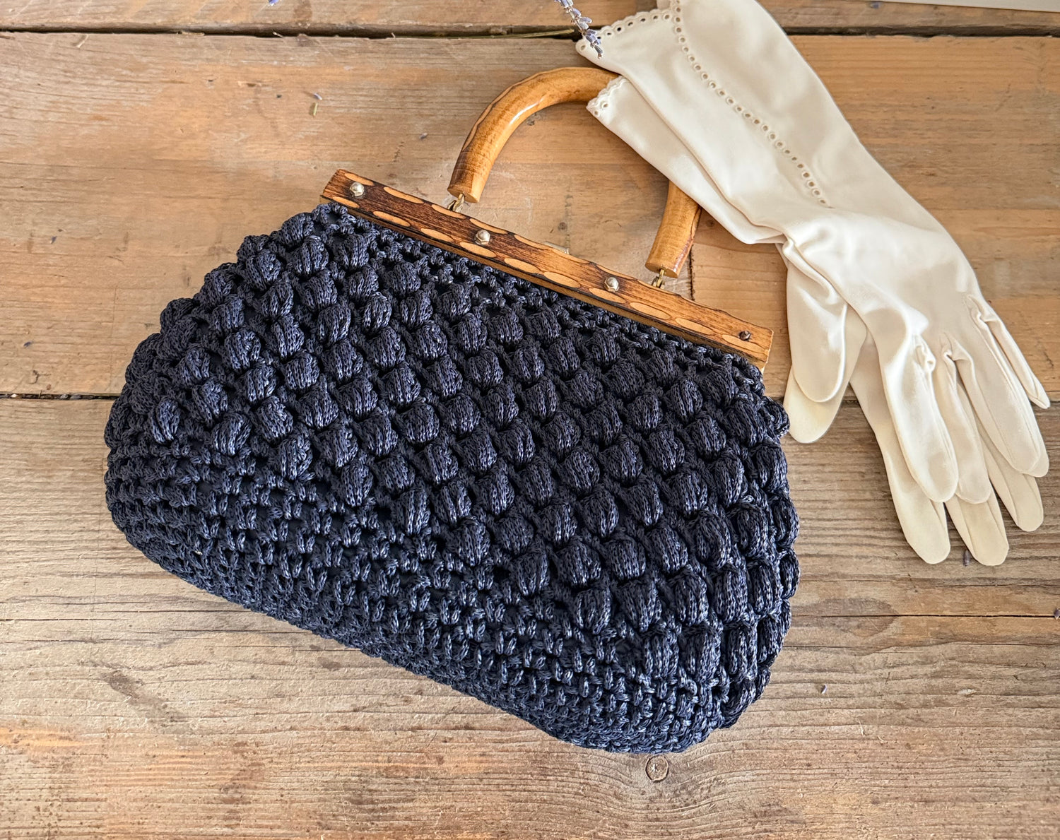 Vintage handtas, raffia tas, jaren 50 handtas, blauwe vintage tas, klassieke damestas, Franse vintage stijl, Sofia&