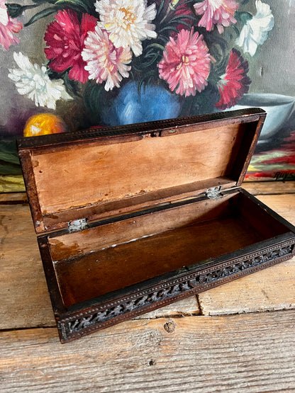 antieke Vizagapatam opbergdoos, Anglo-Indiase doos, sandelhouten doos, fijn houtsnijwerk India, antiek India souvenir, Vizagapatam souvenir doos, koloniale opbergdoos India