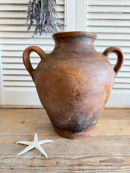 antieke terracotta kruik, Franse kruik, olijfkruik, wijnkruik, landelijke decoratie, authentiek aardewerk, Provence stijl, mediterrane woonaccessoires, amphora, Sofia&
