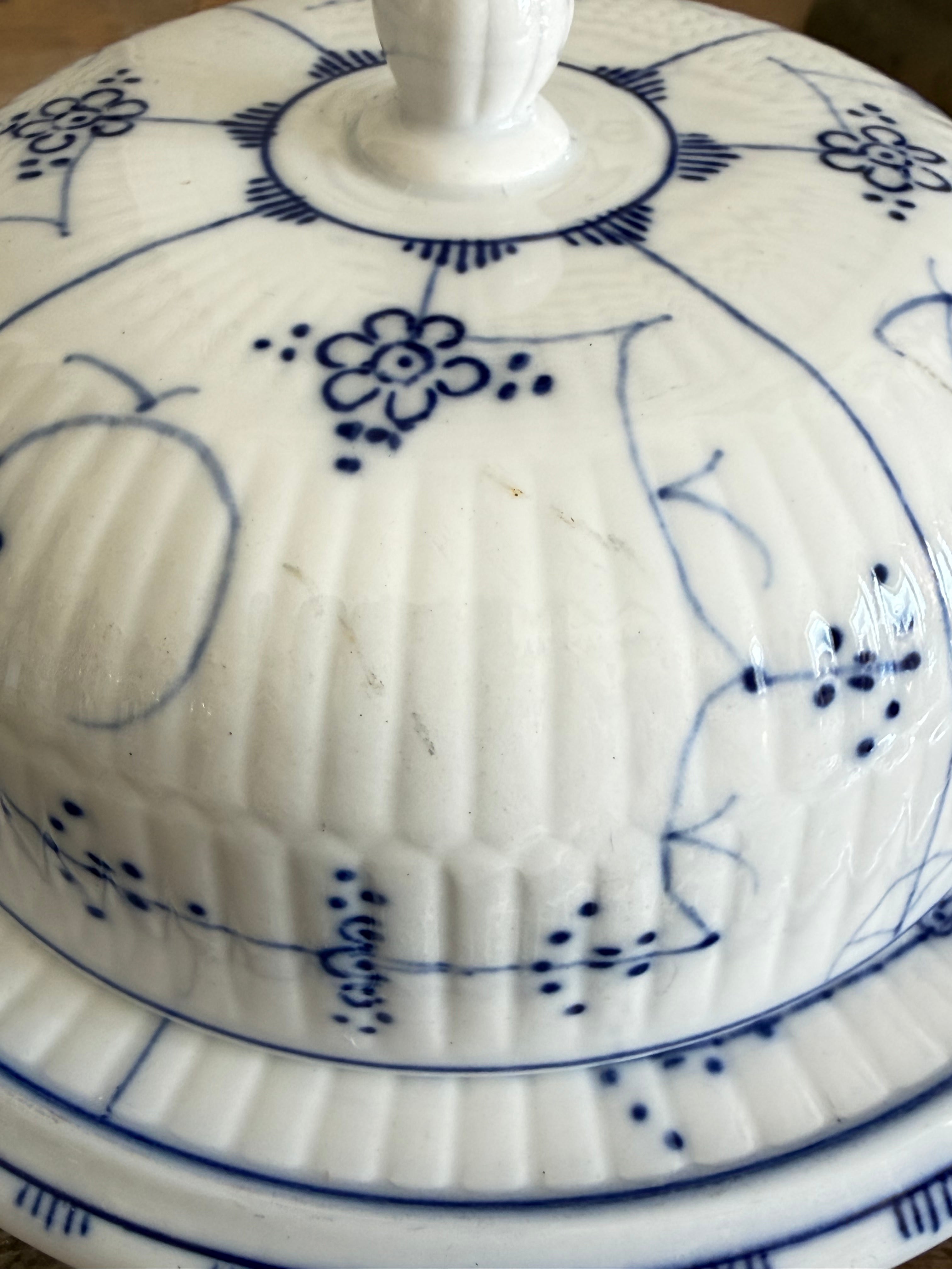 Antieke Villeroy &amp; Boch Dresden botervloot