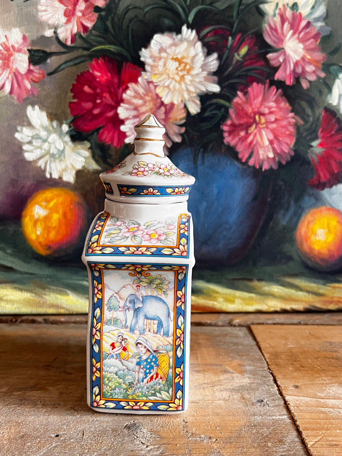 Sadler theebus the world of tea collection Ceylon