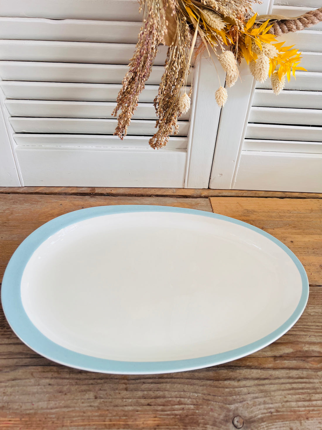 Petrus Regout serveerschaal pastel blauw