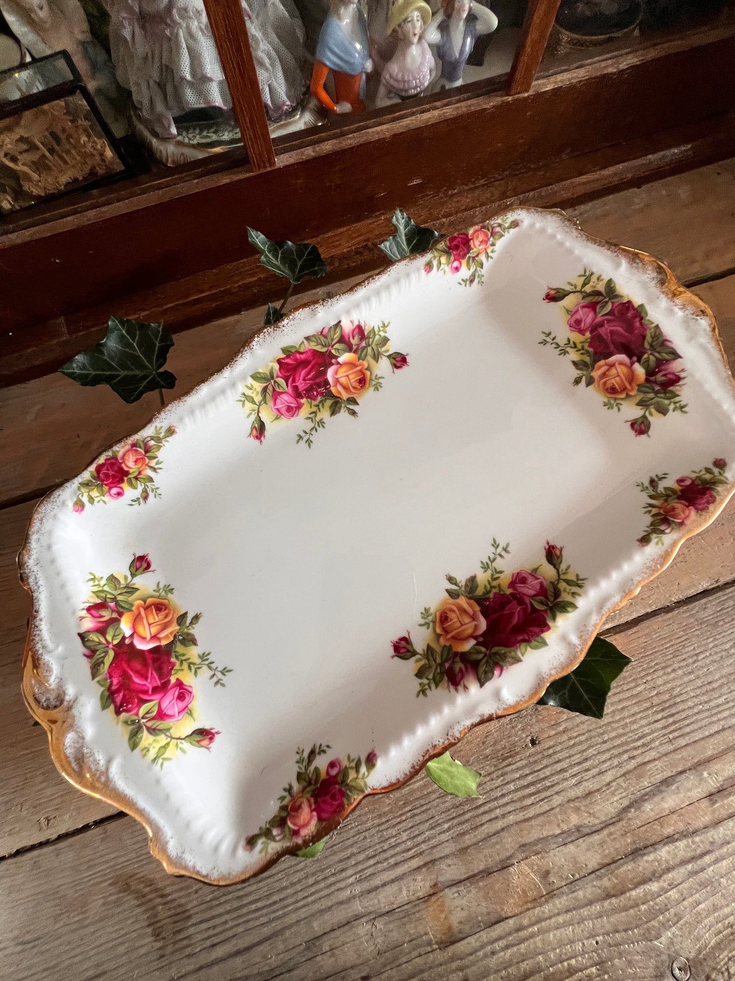 Old Country Roses Royal Albert Cakeschaal