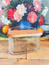 Brocante zoutpot van glas met houten deksel