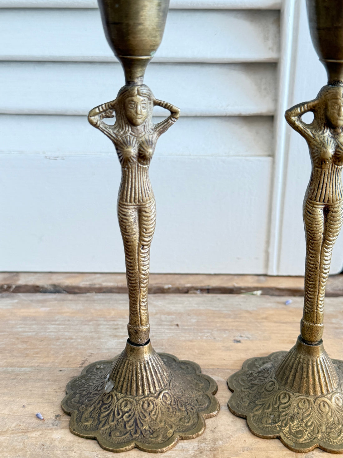 Vintage kandelaars in Egyptische revival stijl - set van 2