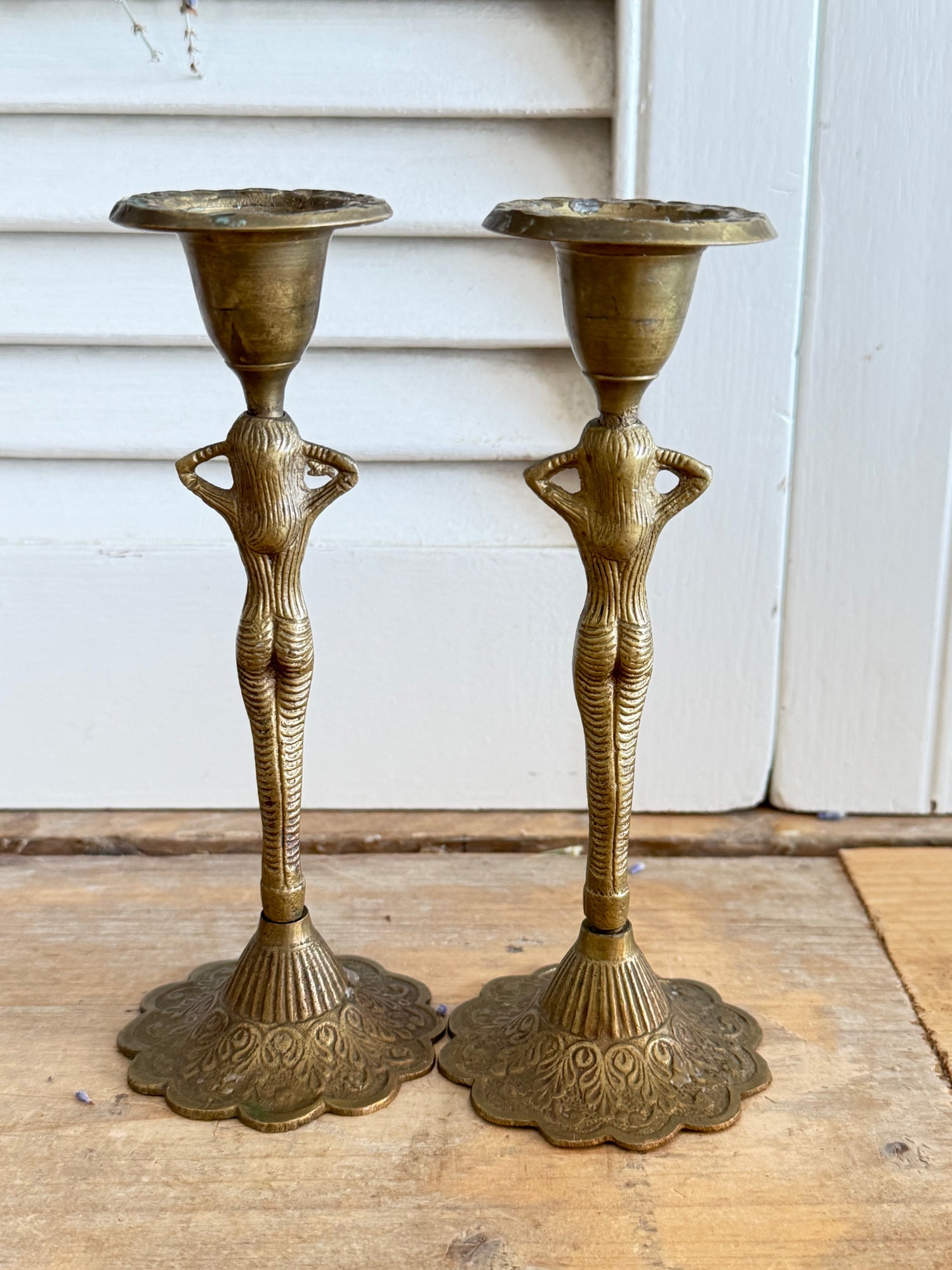 Vintage kandelaars in Egyptische revival stijl - set van 2