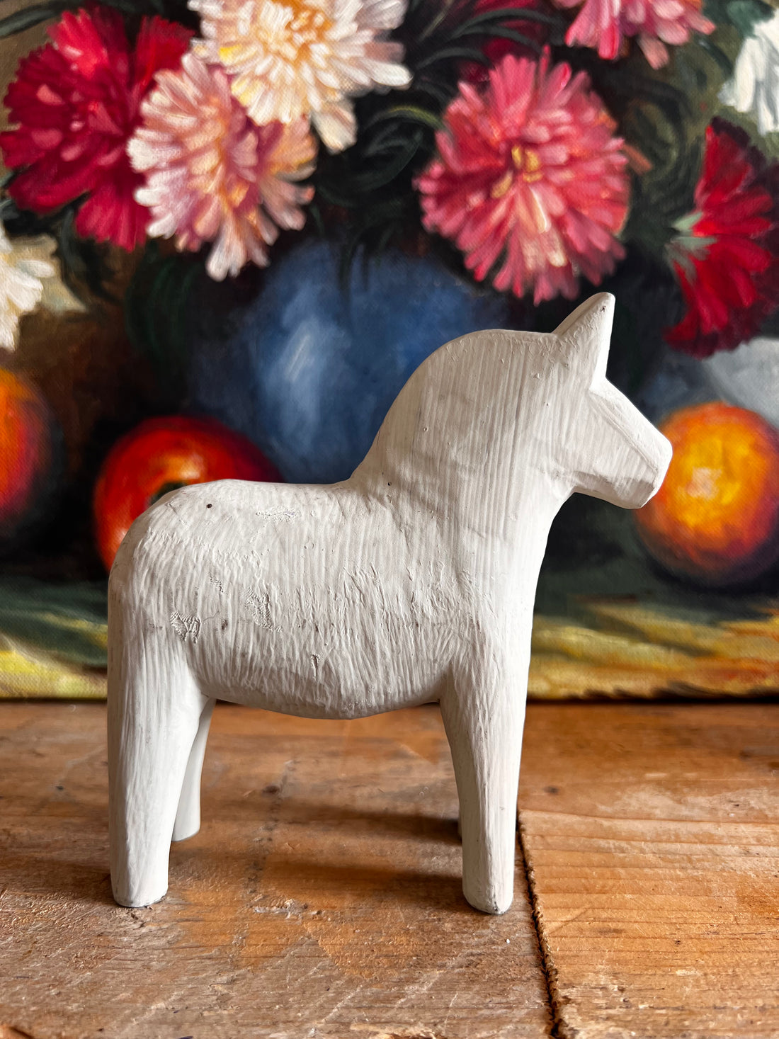 grijs Dala paardje hout, Zweeds houten paardje, Dala paardje decoratie, Scandinavisch interieuraccessoire, houten decoratie Paardje, duurzaam houten ornament, modern Dala paardje, data paardje