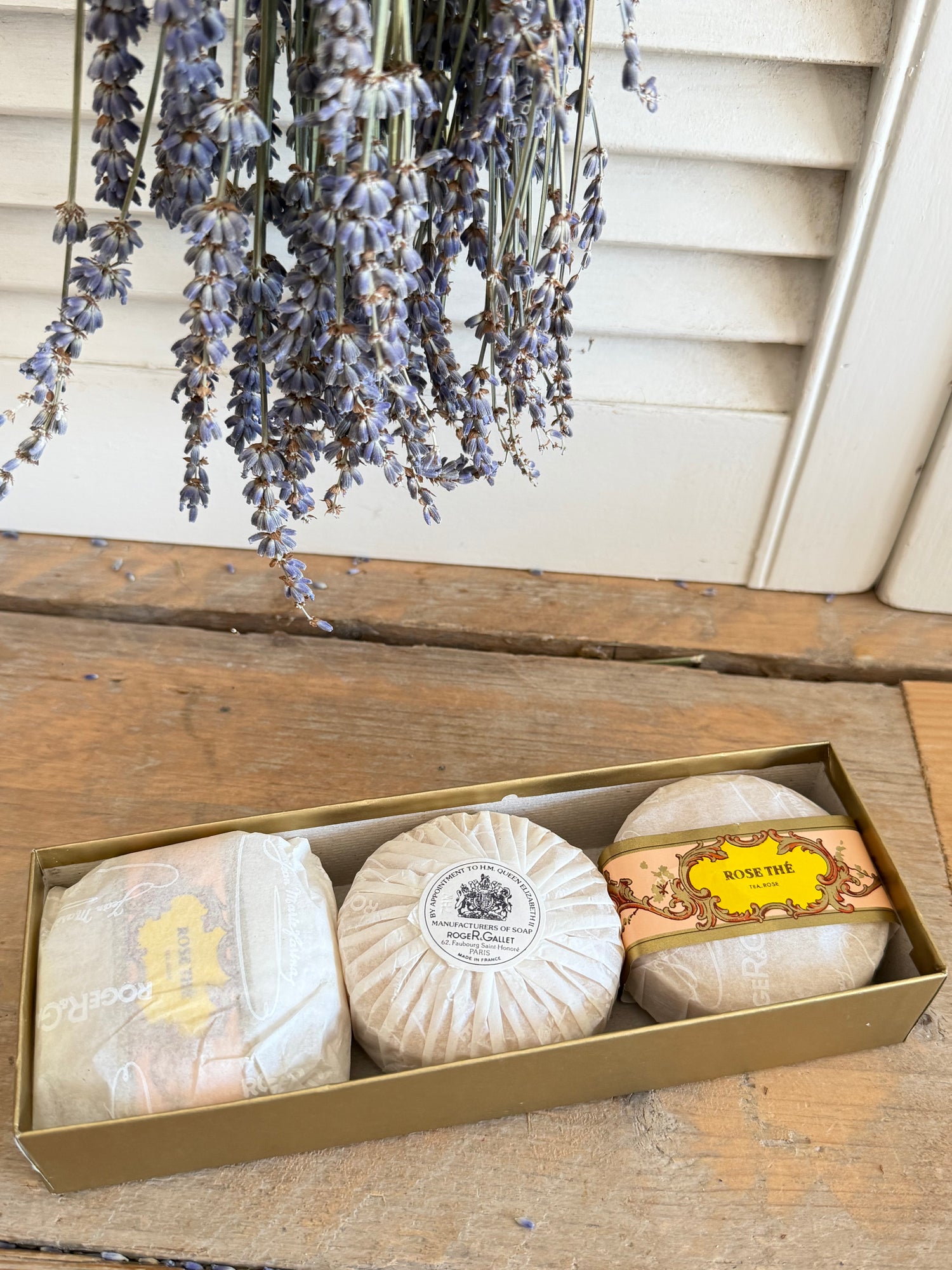 Vintage RogeR &amp; Gallet Rose Thé zeepdoos met 3 zepen