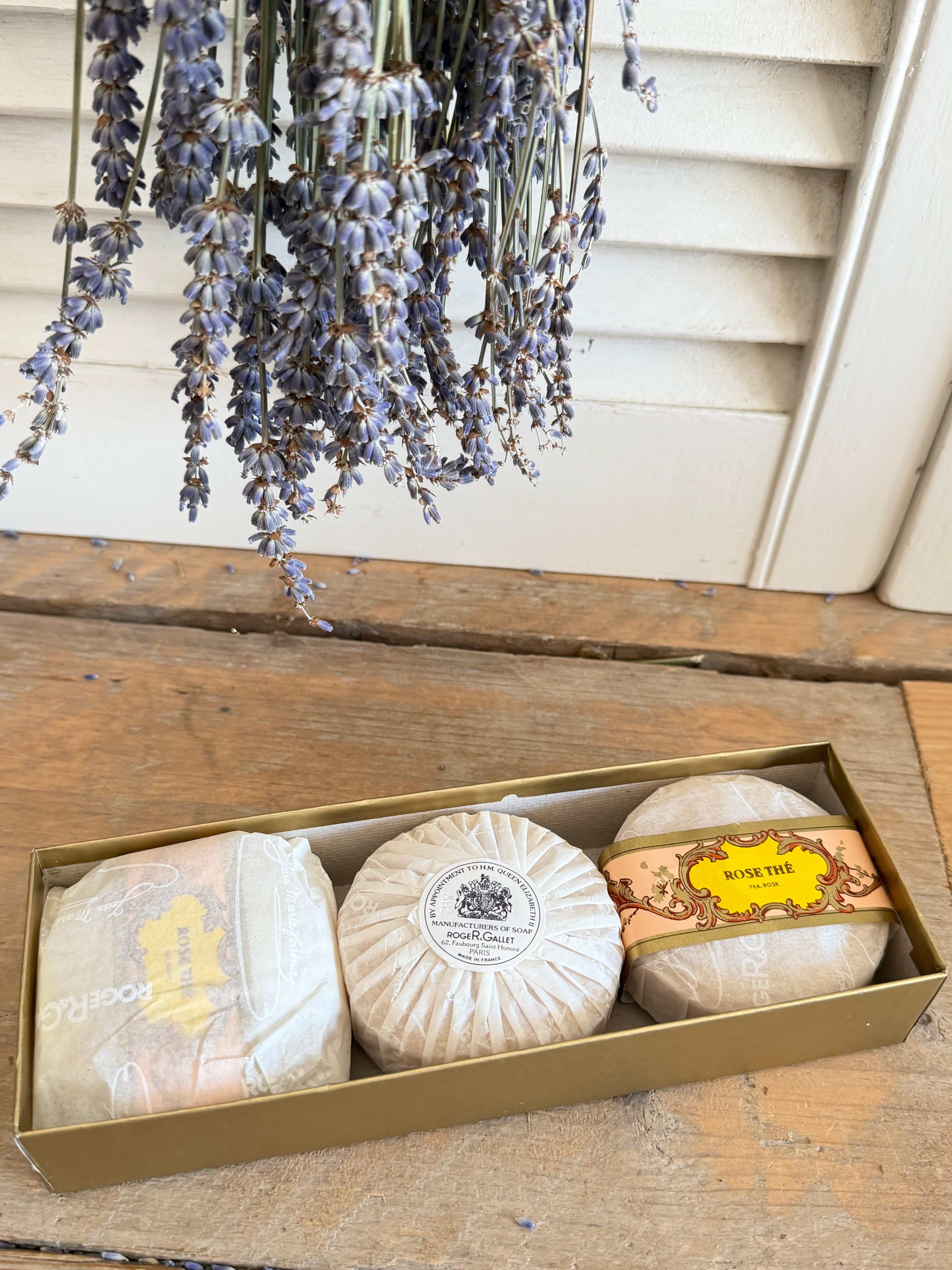 Vintage RogeR &amp; Gallet Rose Thé zeepdoos met 3 zepen
