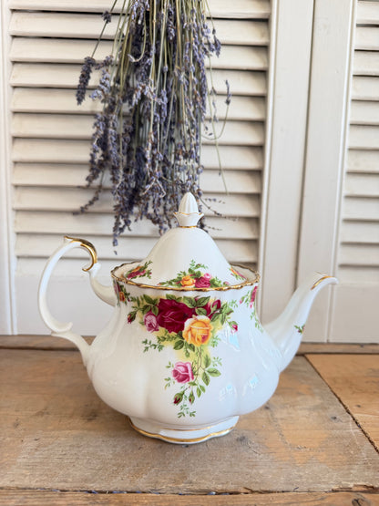 Royal Albert Old Country Roses theepot - 800 ml, vintage Royal Albert theepot, vintage servies, Engels theeservies, Sofia&
