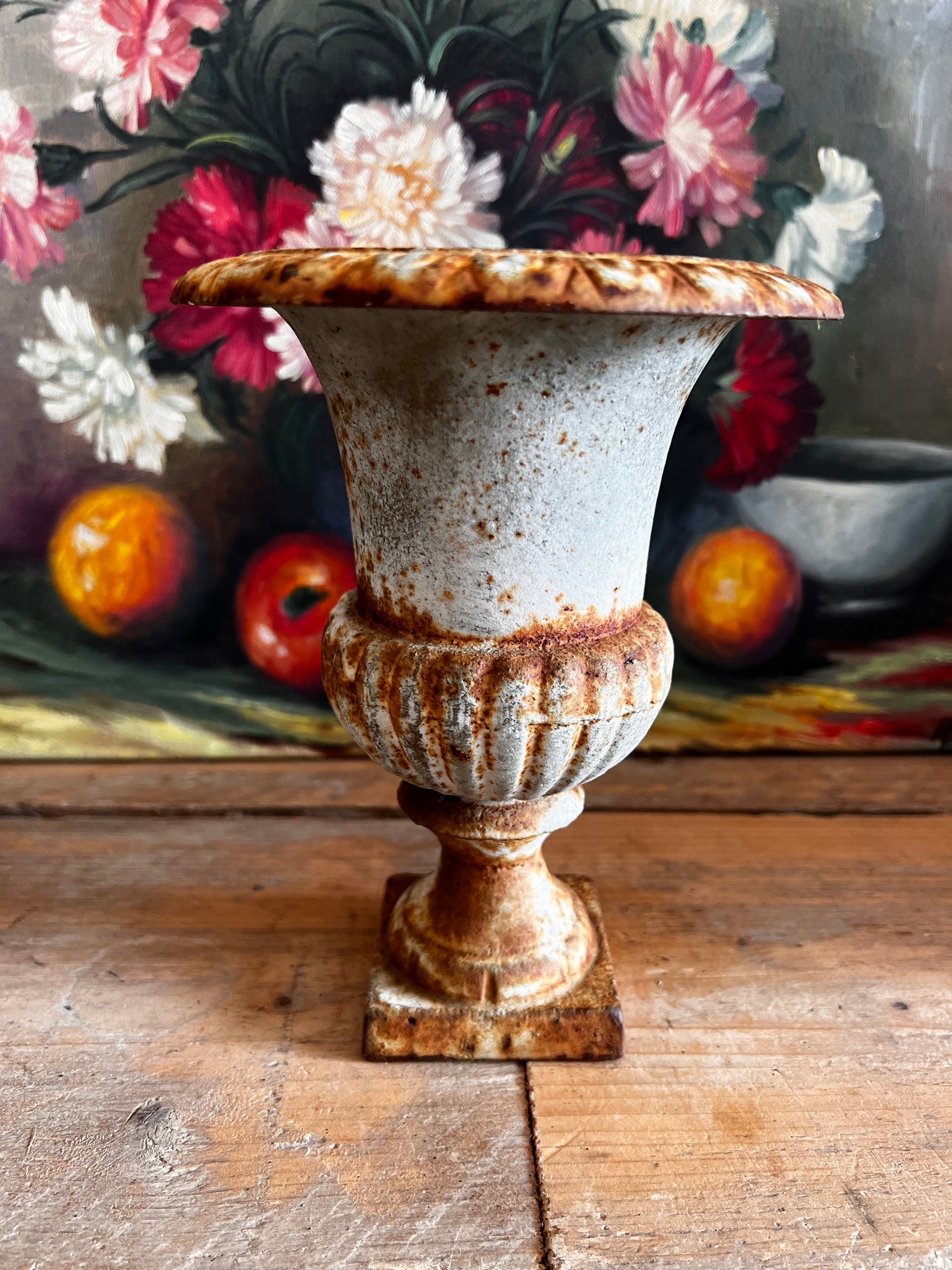 Brocante Franse Louvre vaas, Franse brocante, Louvre vaas