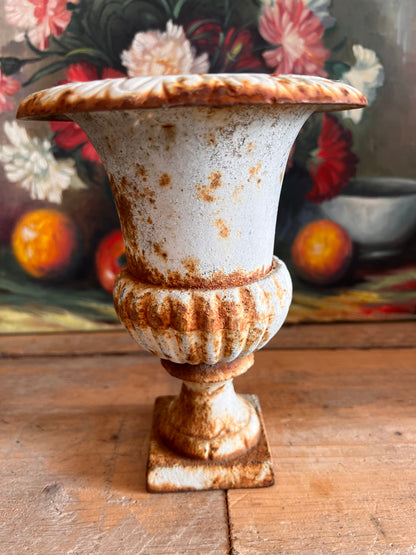 Brocante Franse Louvre vaas, Franse brocante, Louvre vaas