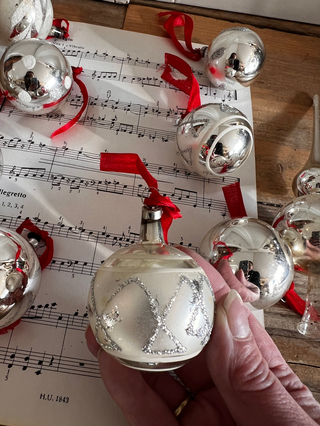 Setje glazen kerstballen met piek - vintage kerstdecortie