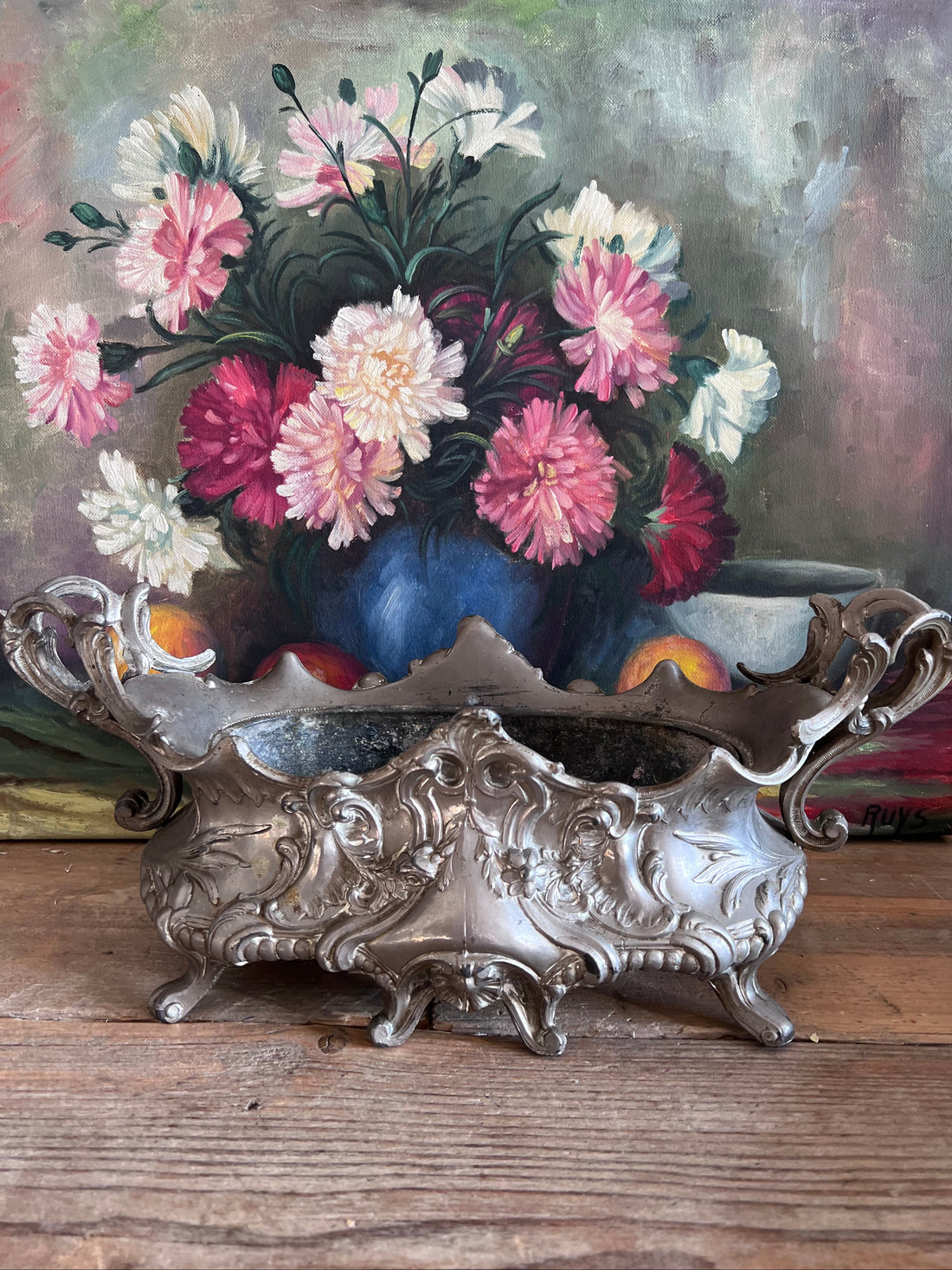 antieke Franse jardinière, tinnen jardinière circa 1900, vintage plantenbak tin, Franse vintage decoratie, antieke tuinaccessoires, klassieke tinnen plantenbak, oude Franse jardinière, decoratieve plantenbak.