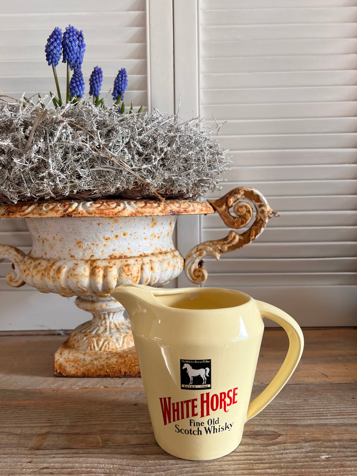 Whisky kan White Horse