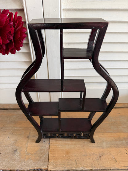 vintage houten etagere, Aziatisch houten rekje, Chinees decoratief rekje, oosters interieur, klein rekje, Sofia&