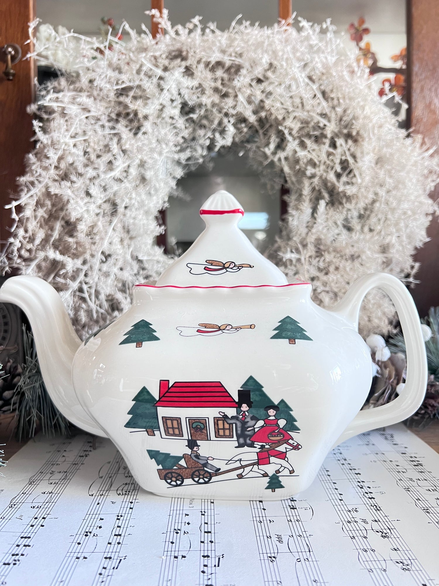 Mason’s Christmas Village theepot, kerst theepot keramiek, Christmas Village collectie, nieuwe kersttheepot, feestelijke theepot, Mason’s ceramics, limited edition theepot, kerstartikel keramiek