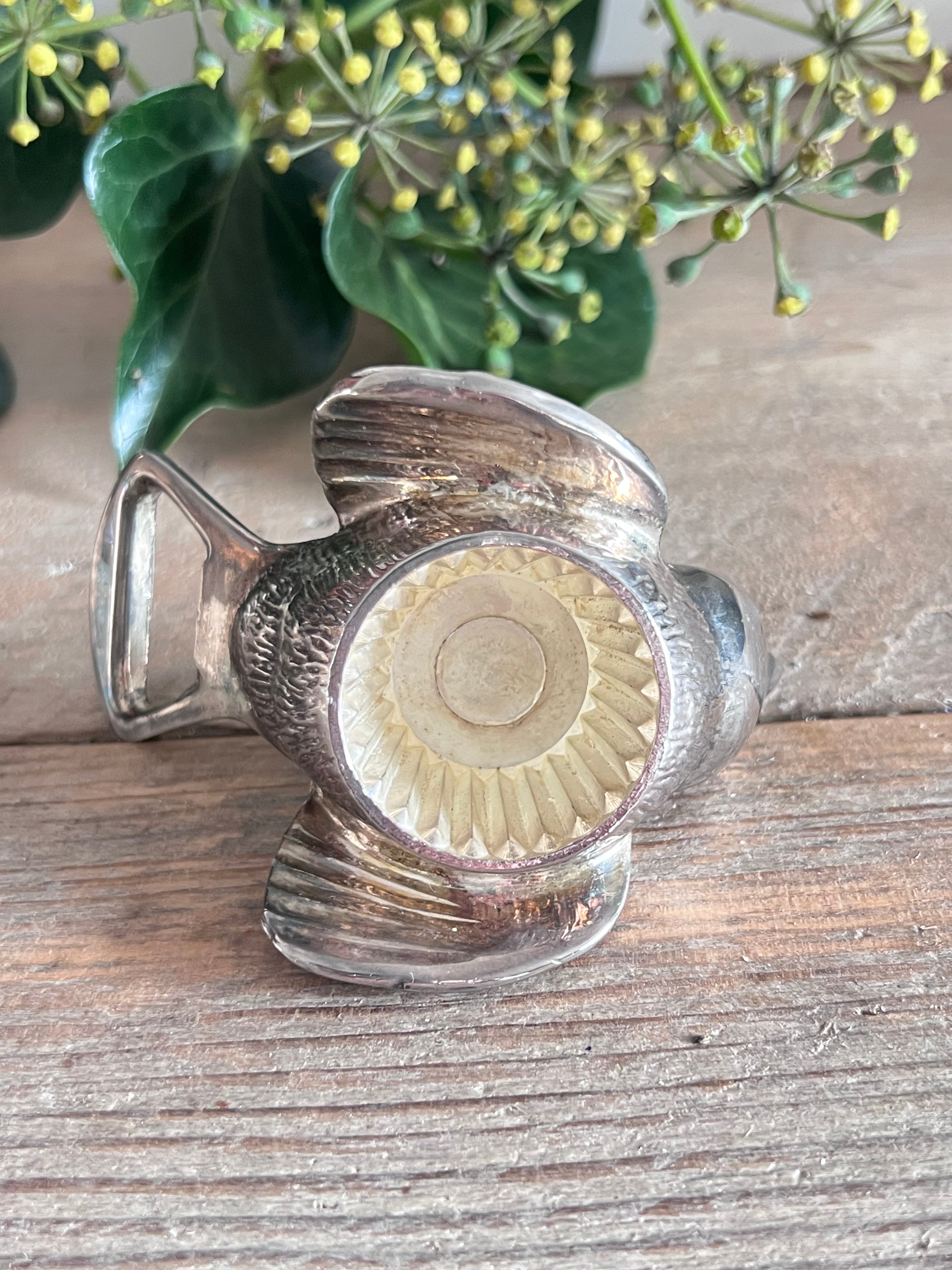 Jam Meuvogel flesopener, zilverkleurige flesopener, vintage flesopener, retro flesopener, metalen flesopener, flesopener vintage stijl, unieke flesopener, Jam Meuvogel opener.