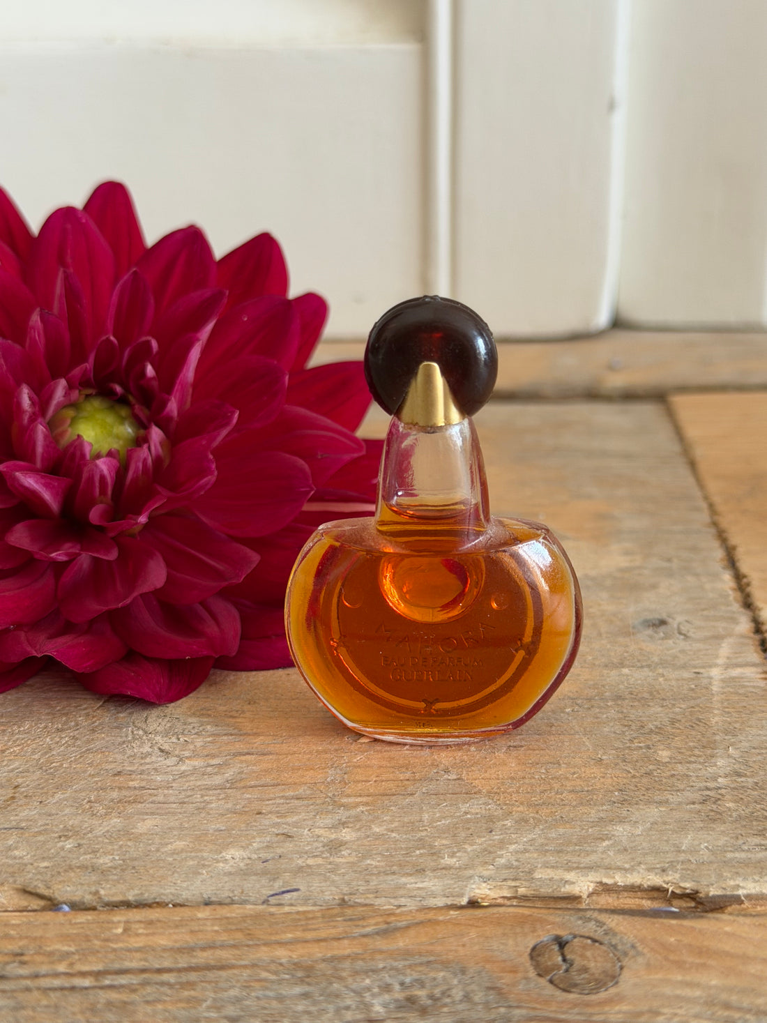 Guerlain Mahora, Guerlain Mahora parfumminiatuur van 5 ml, vintage Guerlain parfum, boudoir, Sofia&