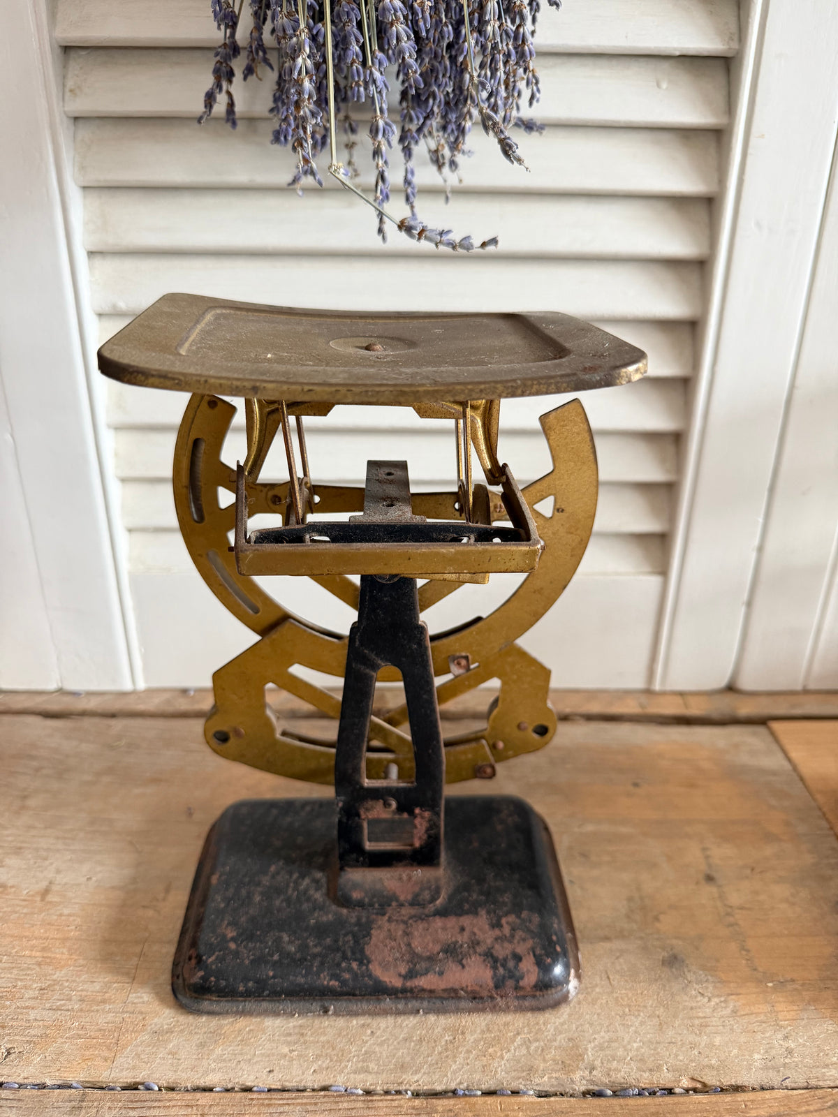 Jacob Maul,Bilateral, brievenweegschaal, oude postweegschaal, mechanisch, Duitsland, vintage kantoorartikel, metalen brievenweegschaal, vintage verzamelobject, vintage bureau decoratie, Sofia&