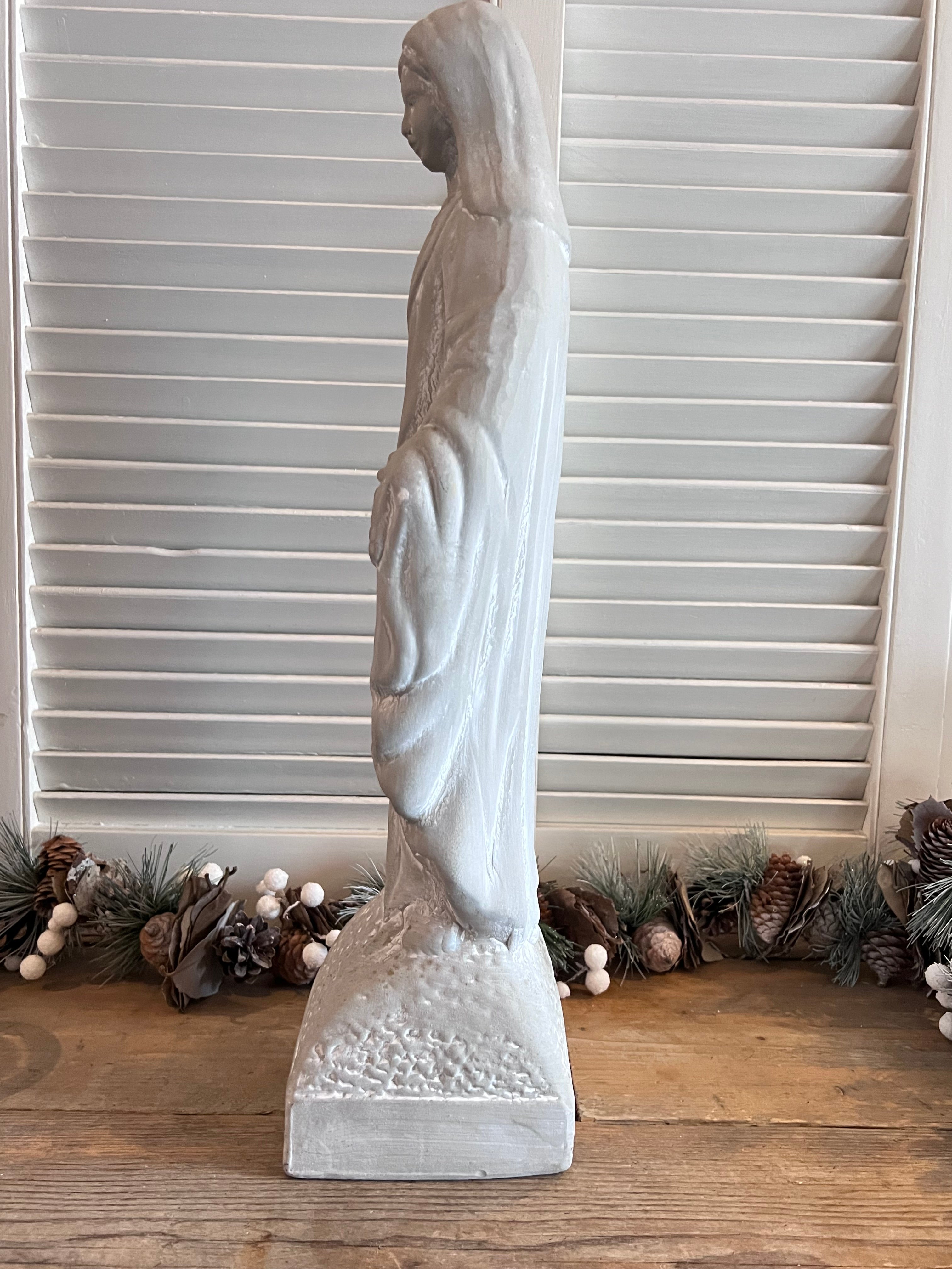 Maria beeld van aardewerk - preloved