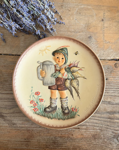 Goebel Hummel wandbord, M.I. Hummel bord, Fürs Vaterle Hum 293, Goebel 1991, Vintage Hummel porselein, Duits wandbord, Hummel Friends Forever, vintage wanddecoratie, Goebel verzamelbord, Sofia&