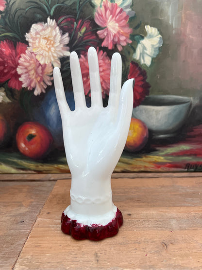 vintage sieradenhouder, ringhouder porselein, Samie Porcelaine, porseleinen hand, Victoriaans design, jaren 50 sieradenhouder, Franse vintage decoratie, sieraden organizer vintage