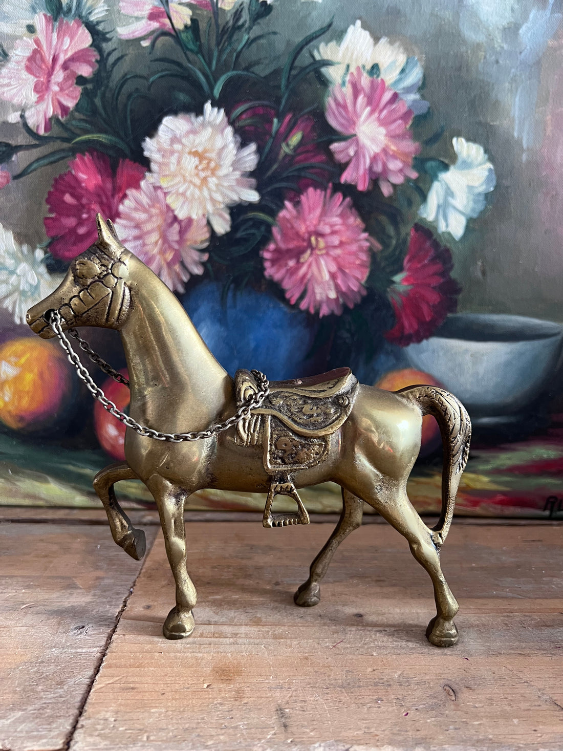 Vintage messing paard, messing paard decoratie, antiek messing beeldje, vintage woonaccessoires, messing paardenbeeld, klassieke decoratie, retro interieur accessoires, uniek cadeau messing paard.