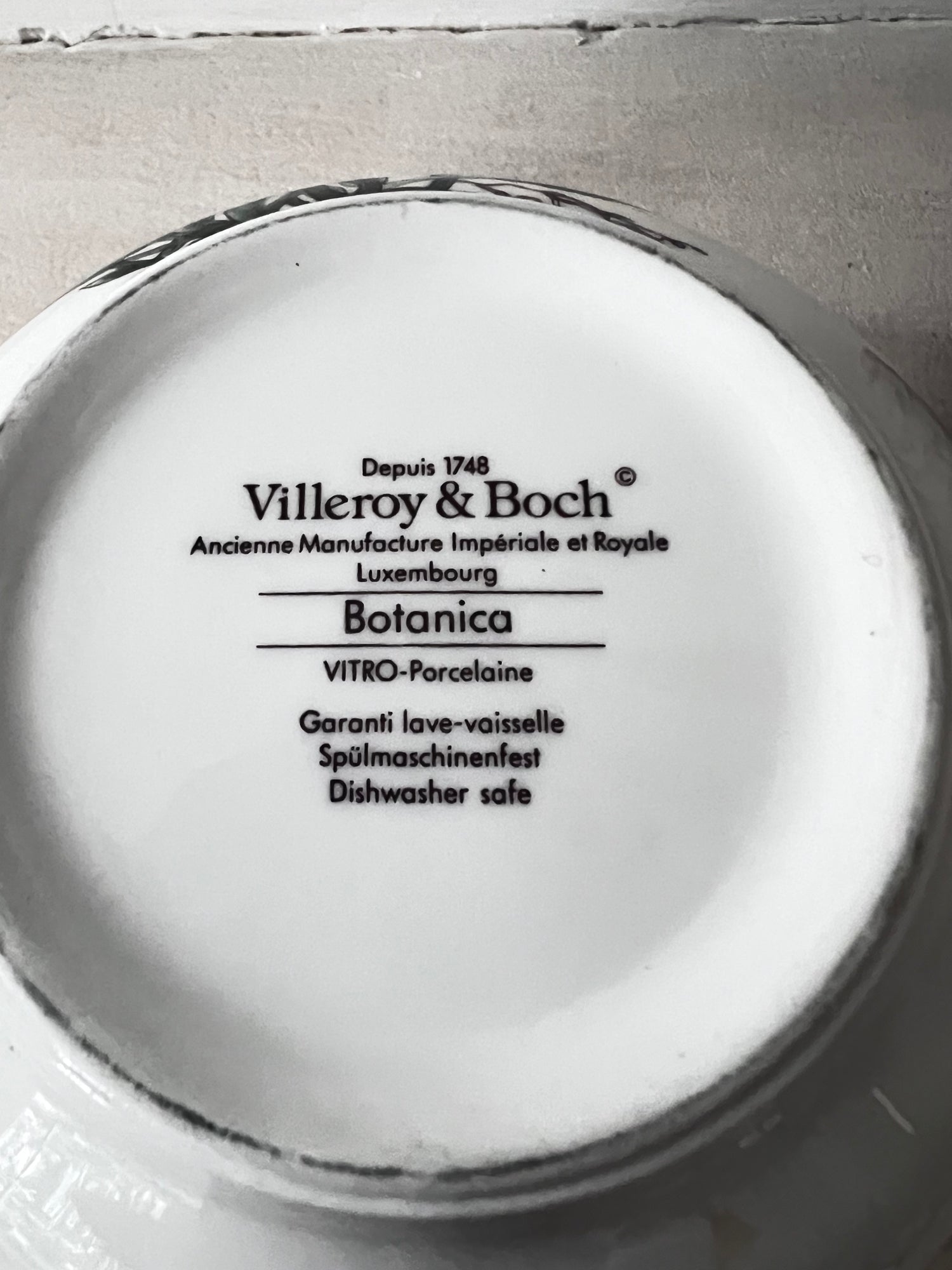 Villeroy &amp; Boch kom, botanische kom, keramische kom, Villeroy &amp; Boch servies, kom met natuurprint, duurzaam servies, cadeau keramiek, design kom.